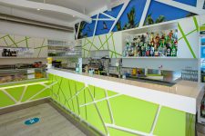 Panoramica bar con bancone Mamba Beach
